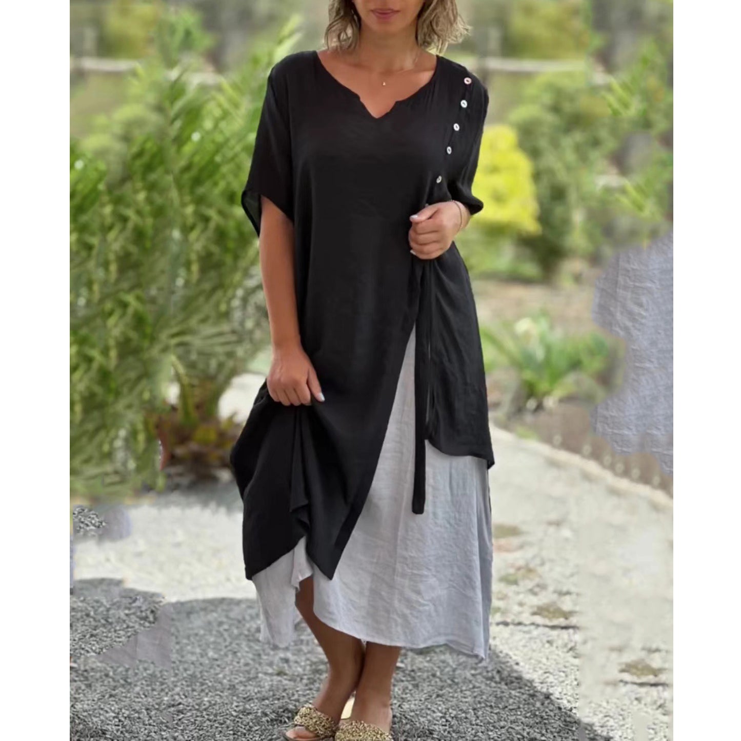 🎉【S-4XL】Rochie de vară cu fustă neregulată și decolteu în V, model fals din două piese.