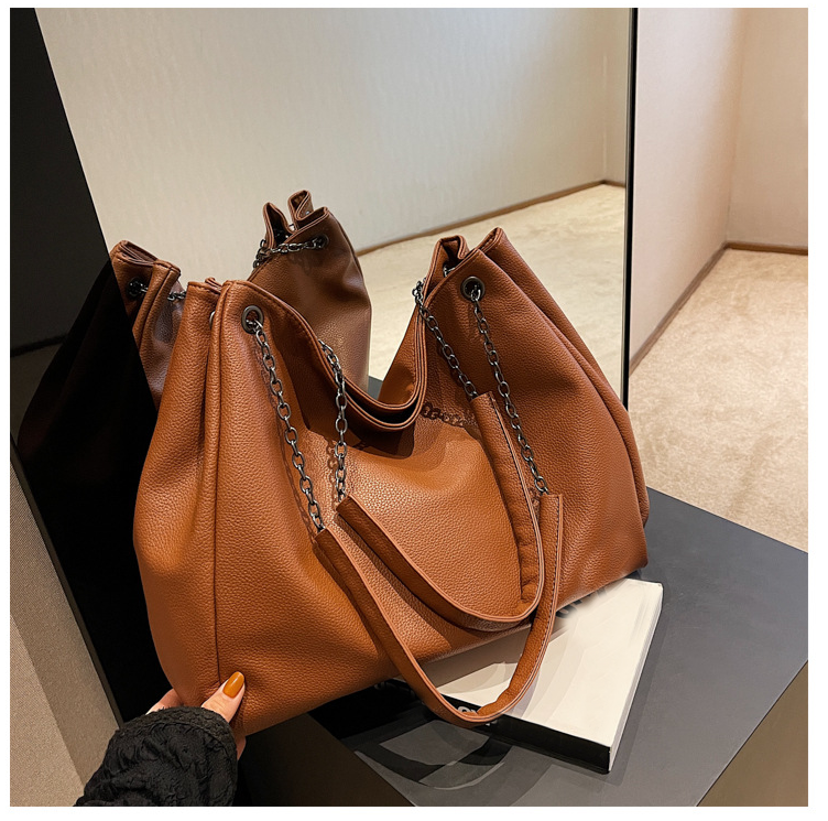 👜👝【Capacitate extra mare】Geantă de umăr din piele pentru femei, cu capacitate mare.